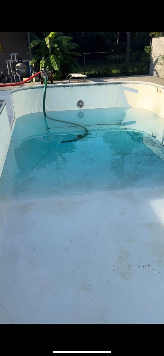 Pool Repair and Maintenance for Weeks Pool & Spa in Thomasville, GA