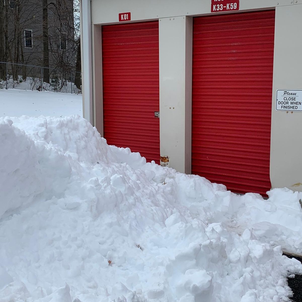 Residential Snow Plowing for B&L Management LLC in East Windsor, CT