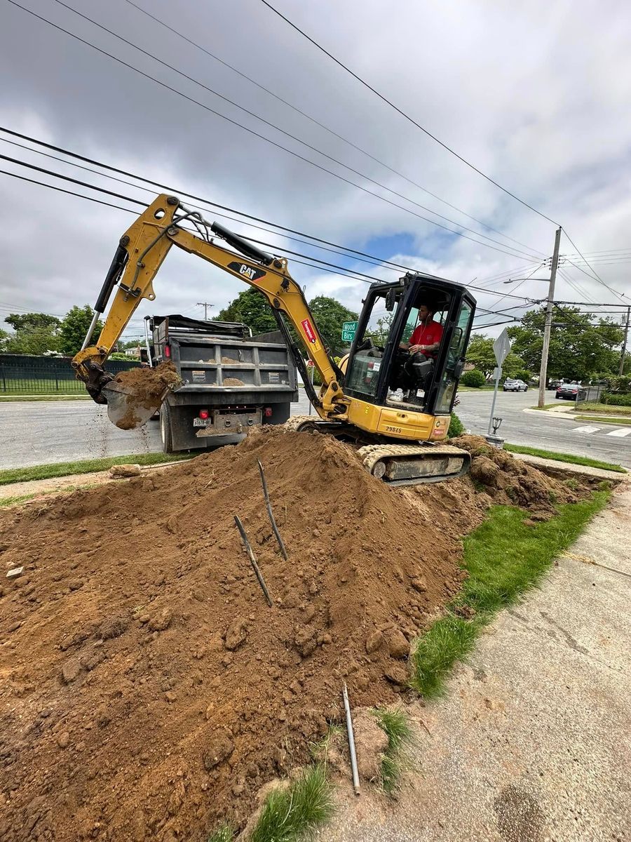 Debris Removal for High Idle Excavation in South Farmingdale, NY