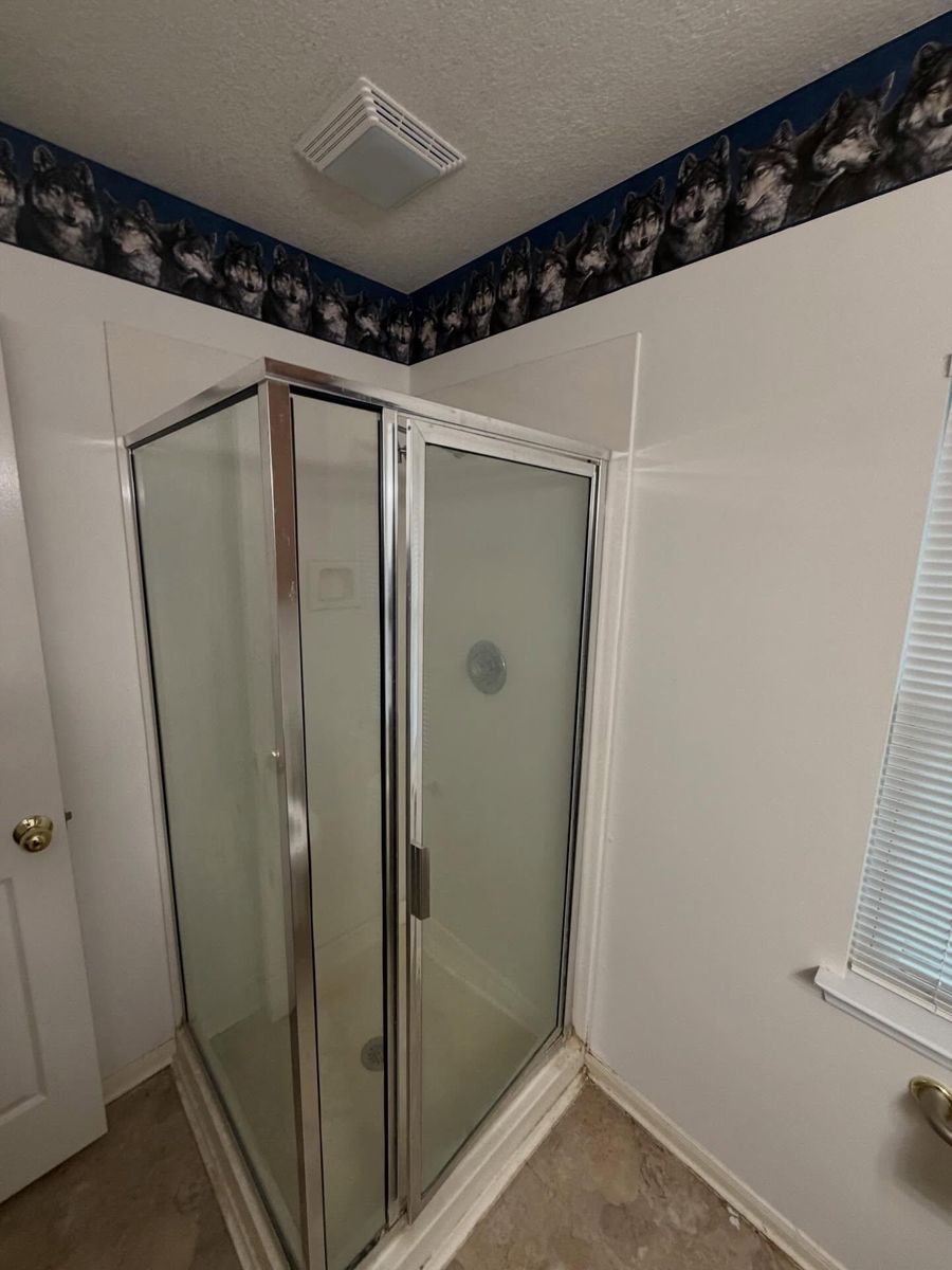 Bathroom Remodeling for Alpha Contracting Services in Katy, TX