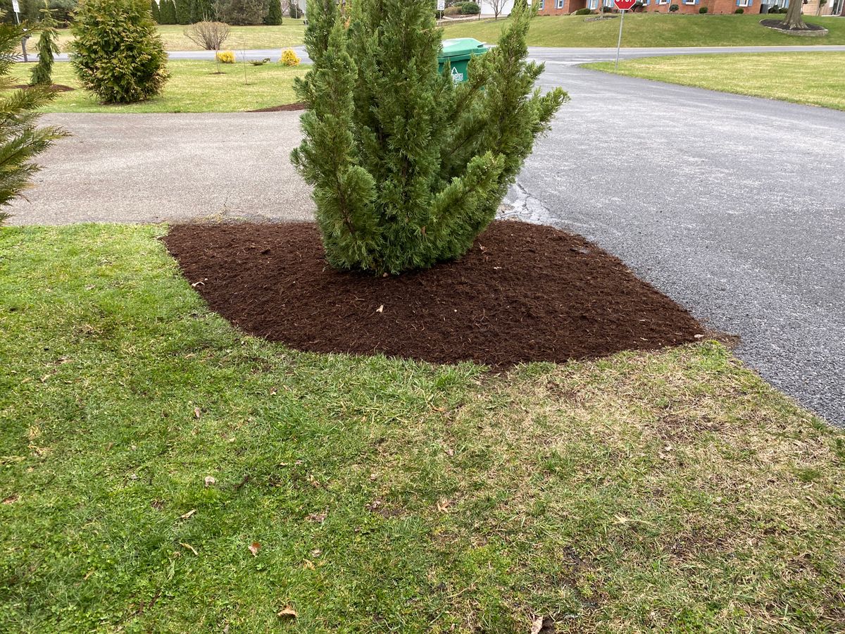 Mulch Installation for Backyard Acres Lawncare LLC in Chambersburg, PA