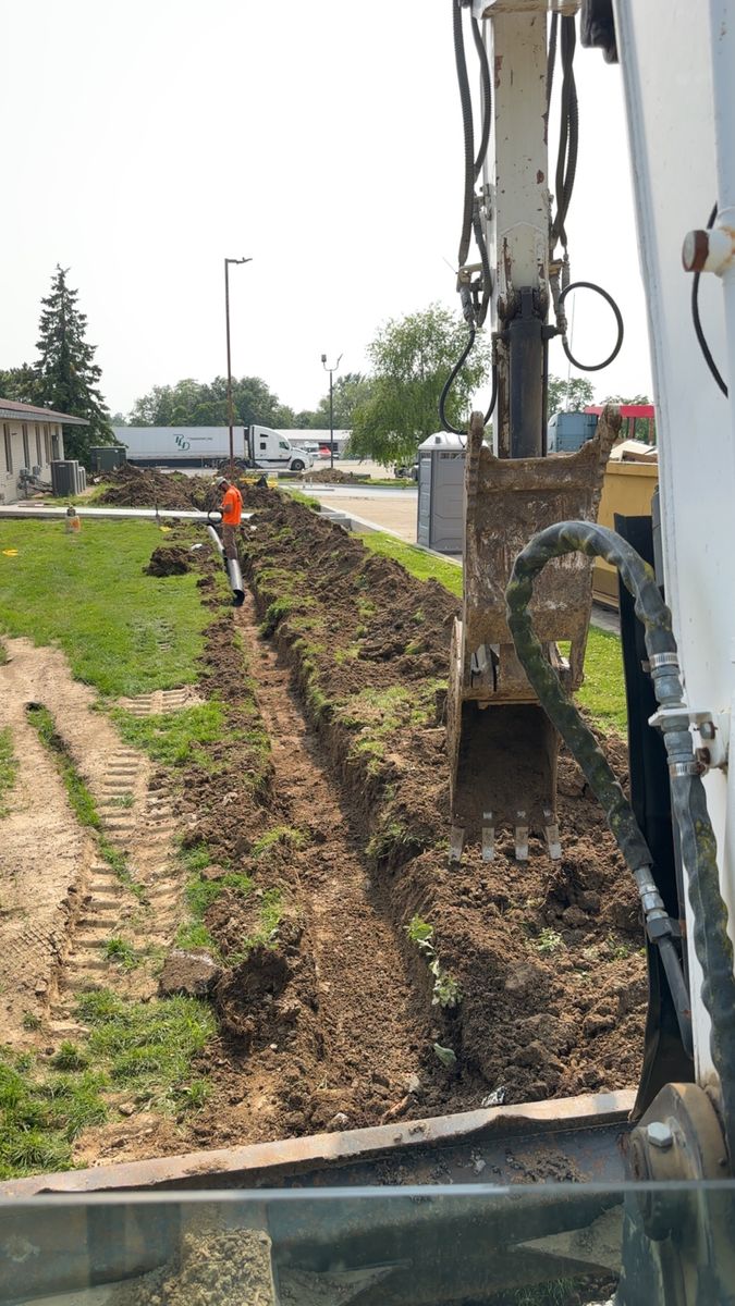 Site Utilities for Travis Excavating LLC in Olney,, IL