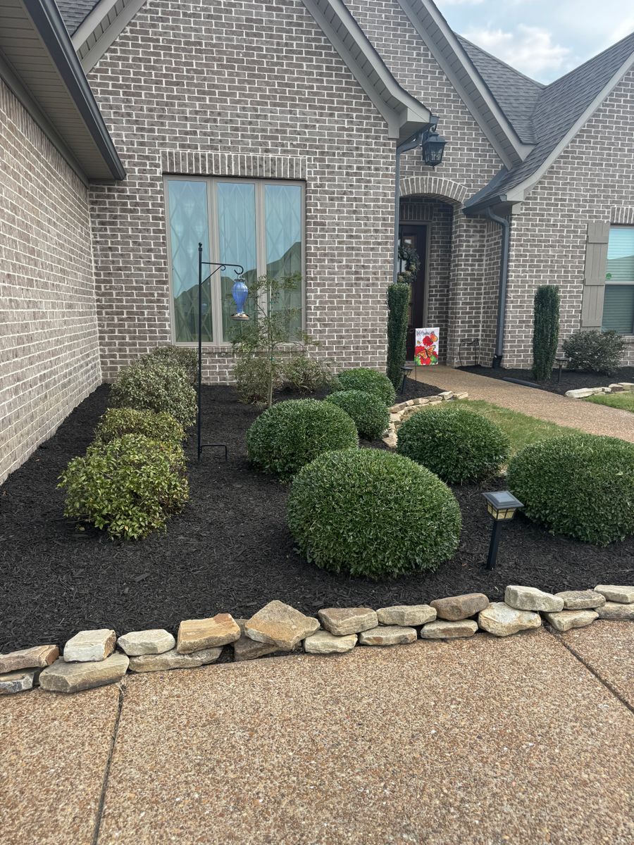Mulch Installation for Greenscape Solutions in Milan, TN