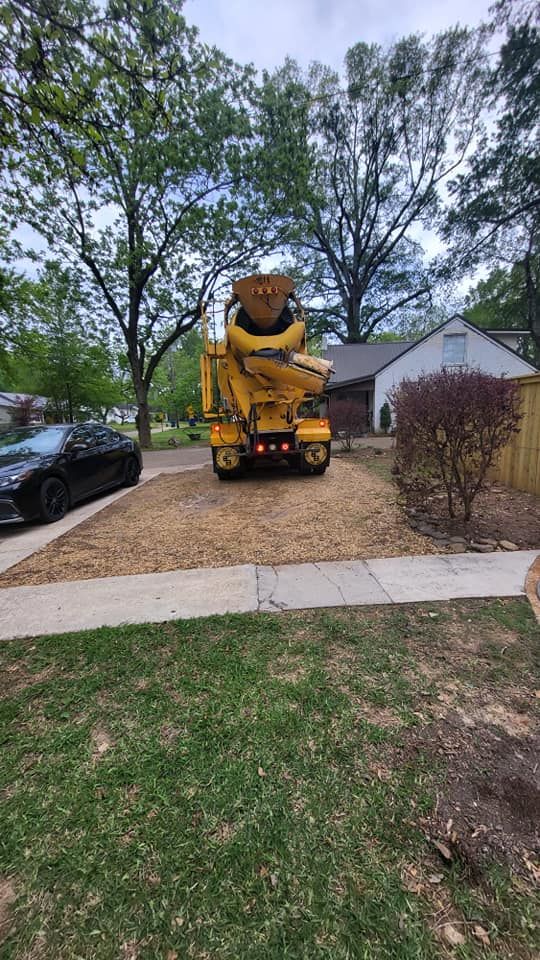 Sidewalk Installation for Huerta's Concrete Finishing in Pontotoc, MS