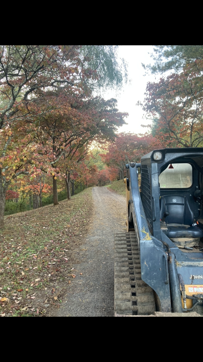 Driveway Regrading for 9999 Building and Renovation LLC in Warrenton, VA
