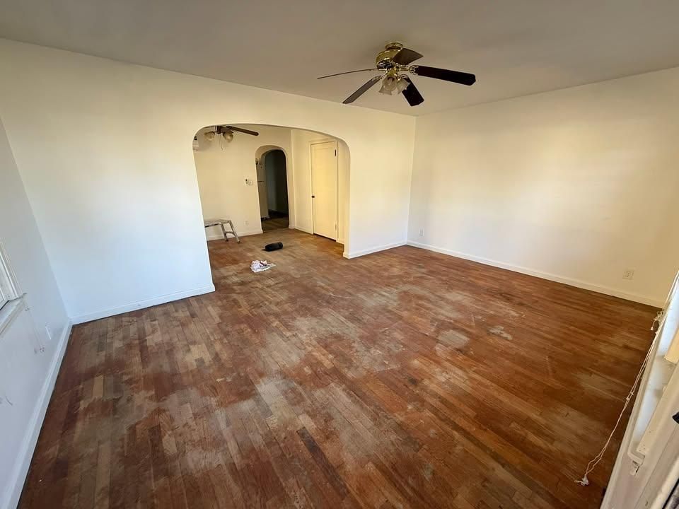 Flooring for Blue Collar Construction and Remodeling in White City, KS