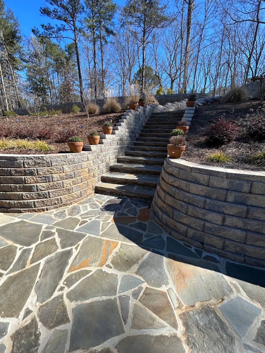 Retaining Wall Installs for E&T Outdoor Pros in LaGrange, GA