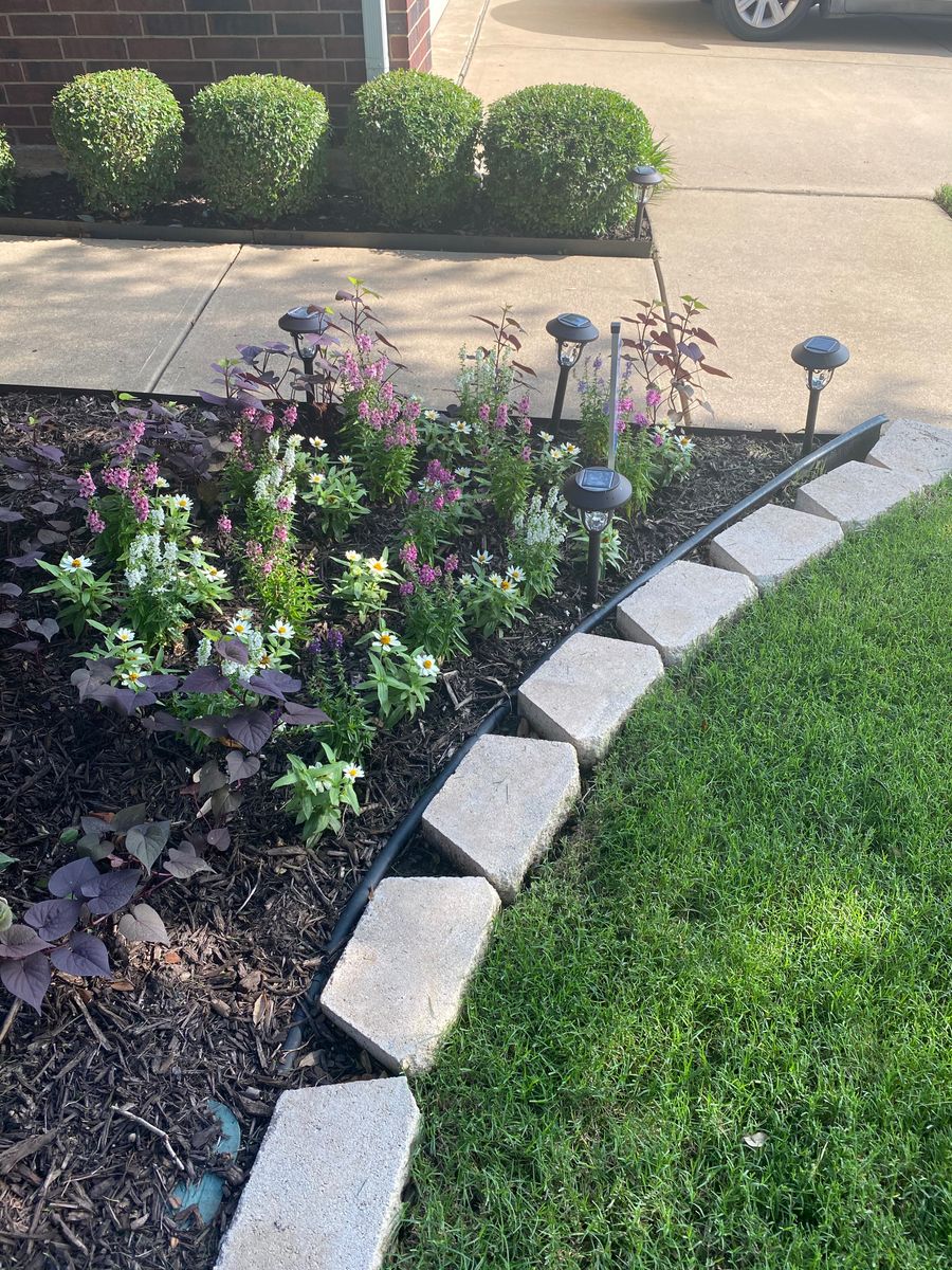 Flower Bed Clean-Up for Landscape Legends in Roanoke, TX