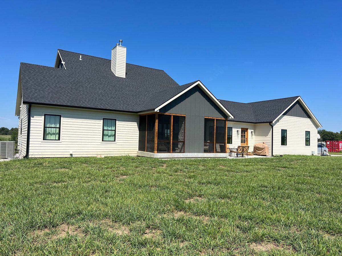 Siding & Roofing for Edgecomb Builders in Ottawa , KS