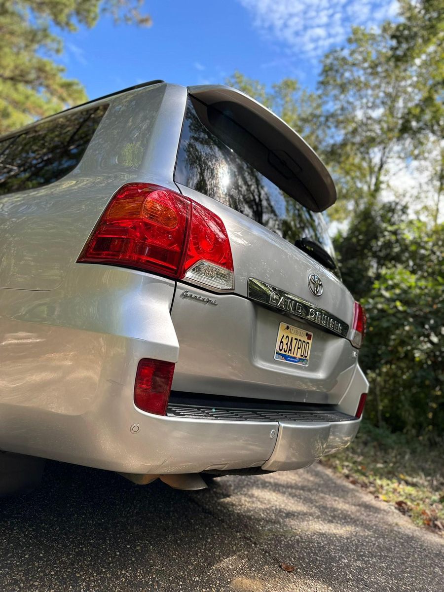 Full Detail Service for Hollywood Detail in Northport , AL