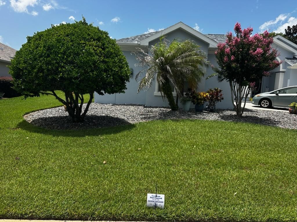 Lawn Spraying for Garrison Pest Control Inc in Hernando County, FL