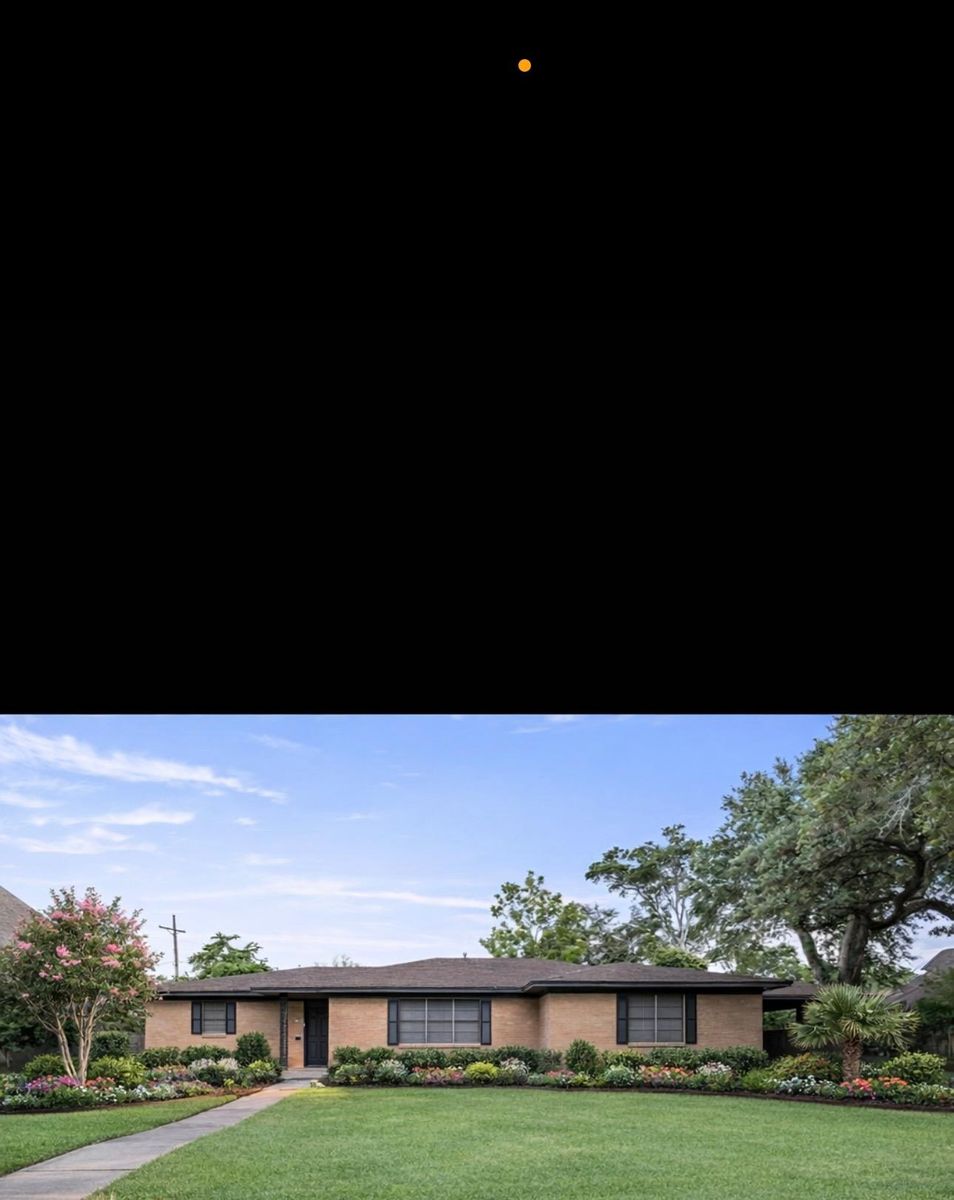 Mulch Installation for Bruno's Professional Lawn's & Landscape in Beaumont, TX