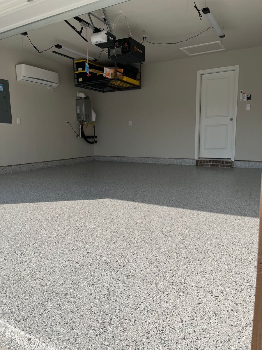 Epoxy Flake Flooring Systems for VantaCoat Surfaces in Grand Prairie, TX