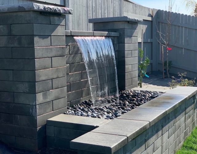 Retaining Walls and Freestanding Walls for Blue Water Landscape Services in El Dorado Hills, CA