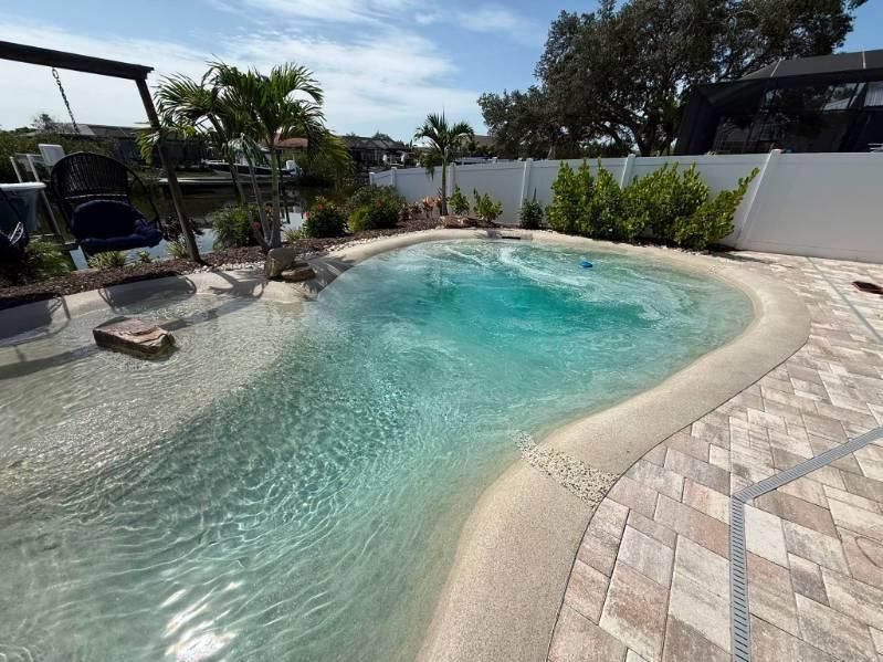 Beach Style Pools for Rio Grande Construction in Houston, TX