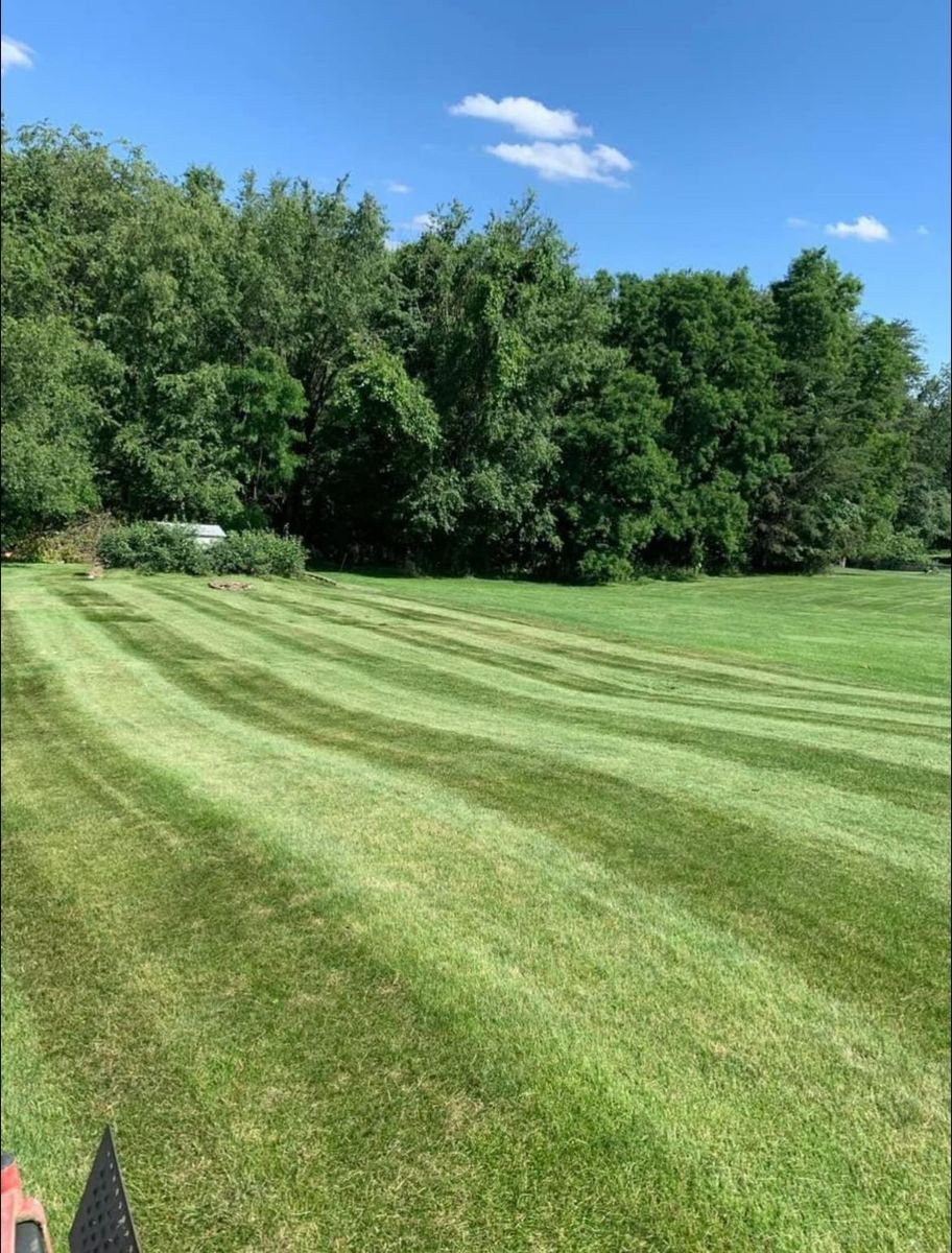 Mowing for Trueman Landscaping in Wexford, PA