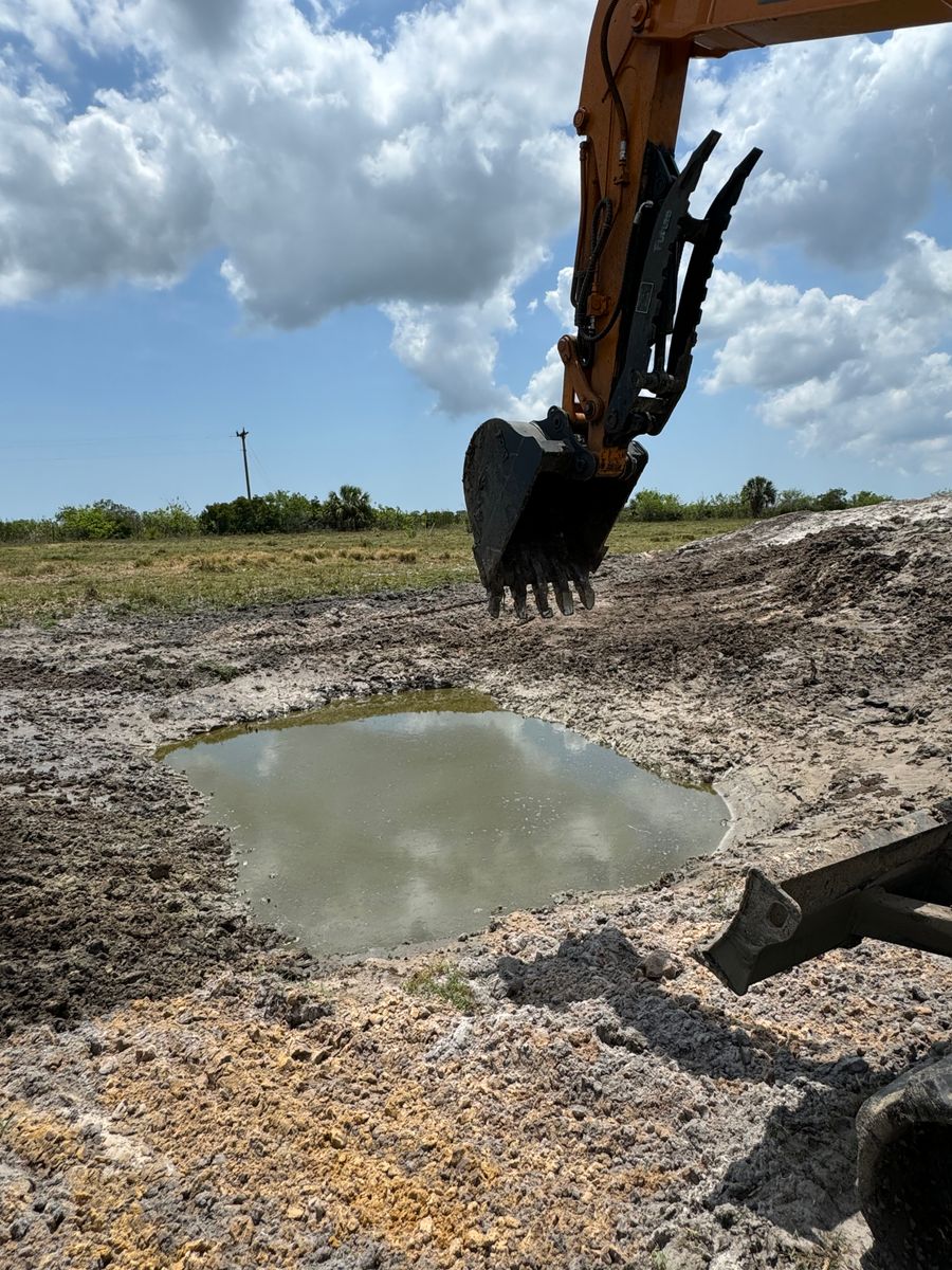 Pond Excavation for South Florida Earthworks in Fort Pierce, FL