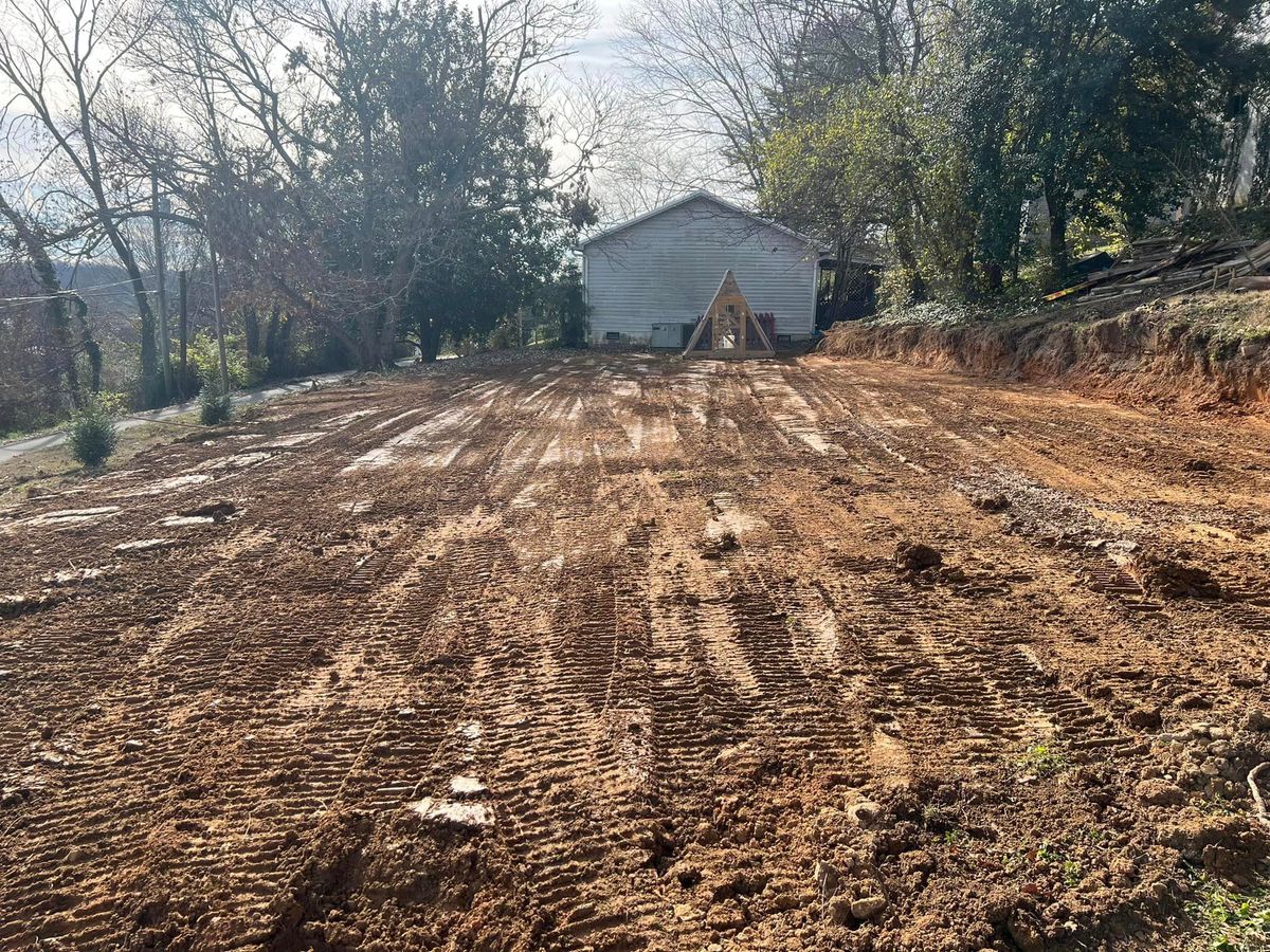 Land Grading for KTN Excavation in Clinton, TN