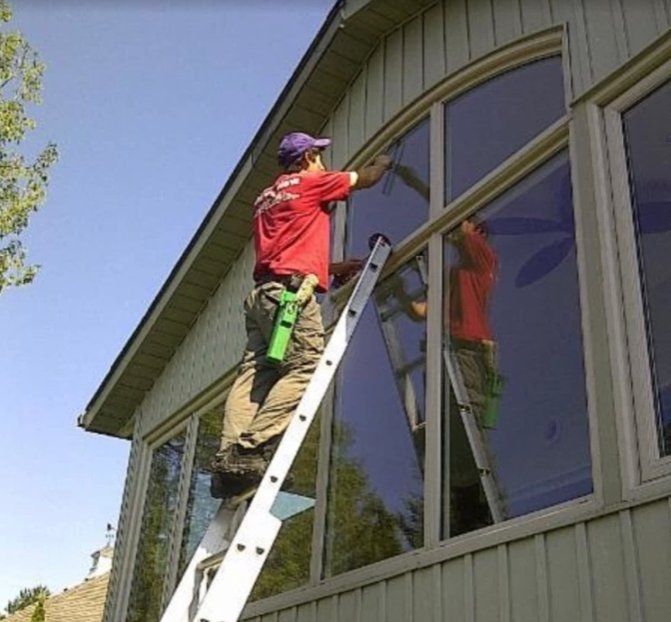 Commercial Window Cleaning for Patriot Power Washing in Sunrise Manor, NV