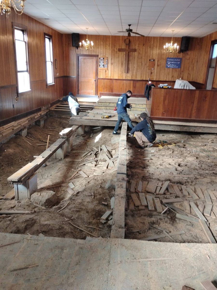 Flooring for E & C Handyman and Construction in Owensboro, KY