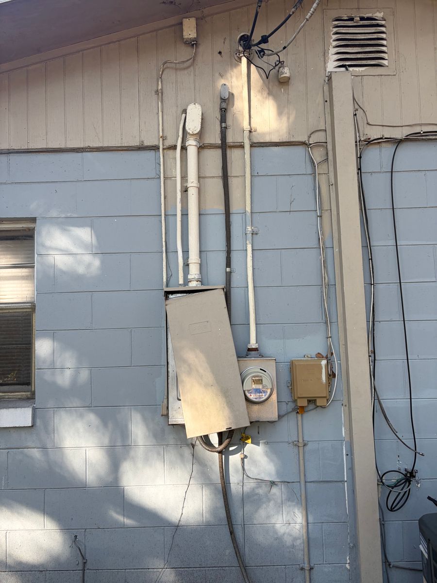 Electrical Panel Installation for Nominal Voltage in Orlando, FL