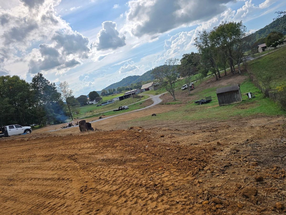 Excavation for M&L Lumber and Excavating in Jonesborough, TN