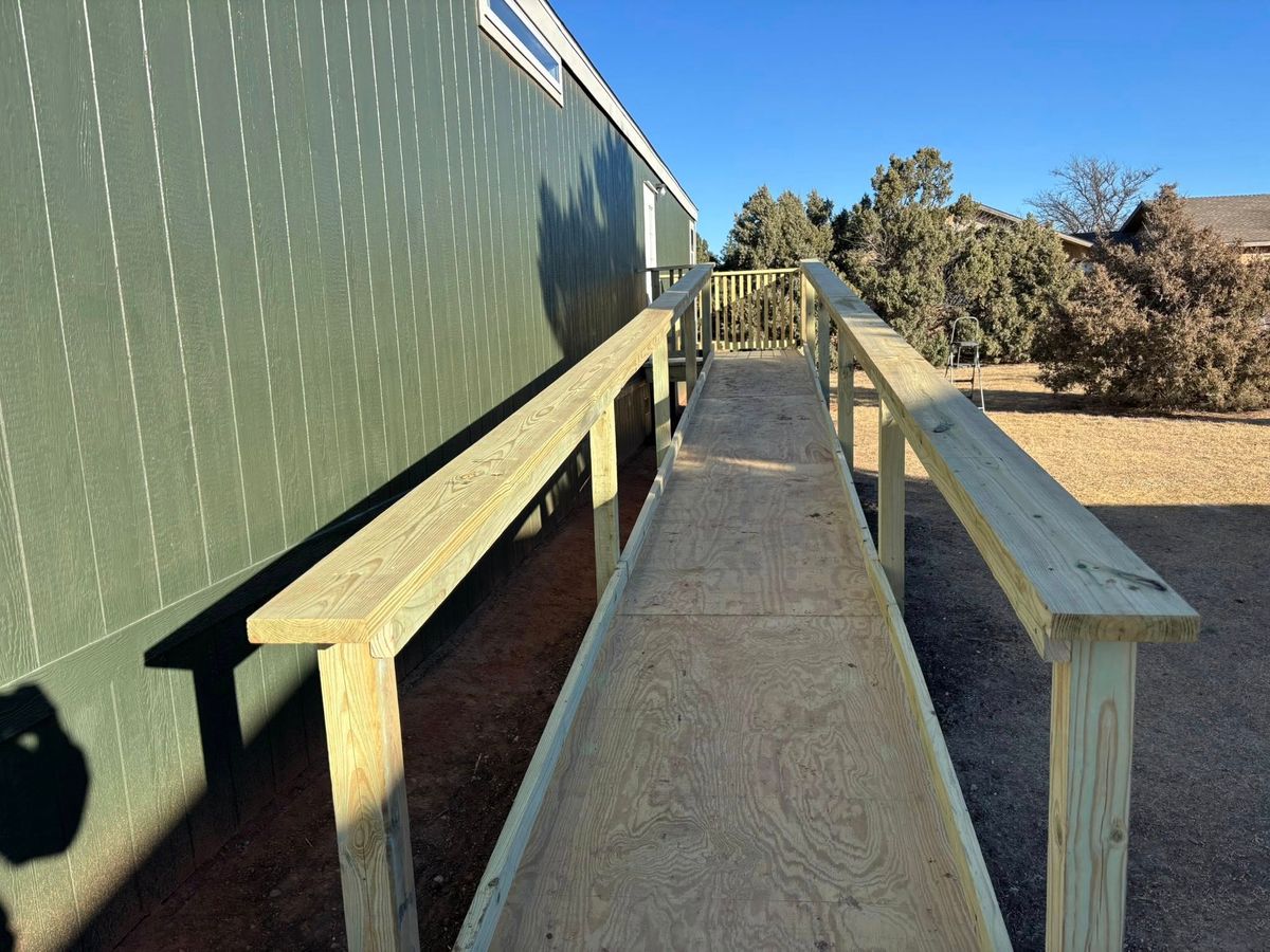 Deck Construction for Straight Edge Siding, Fencing & Decks in Pampa, TX