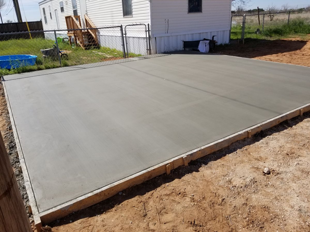 Concrete for Shayne Prisk Construction in Midland, TX