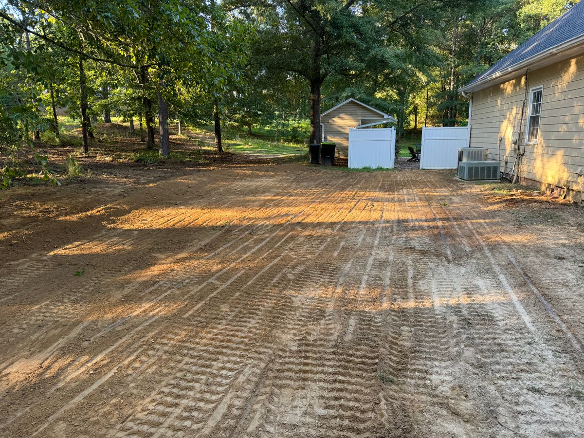 Gravel Hauling / Driveway Repairs for Reed Construction Services LLC in Cartersville, GA