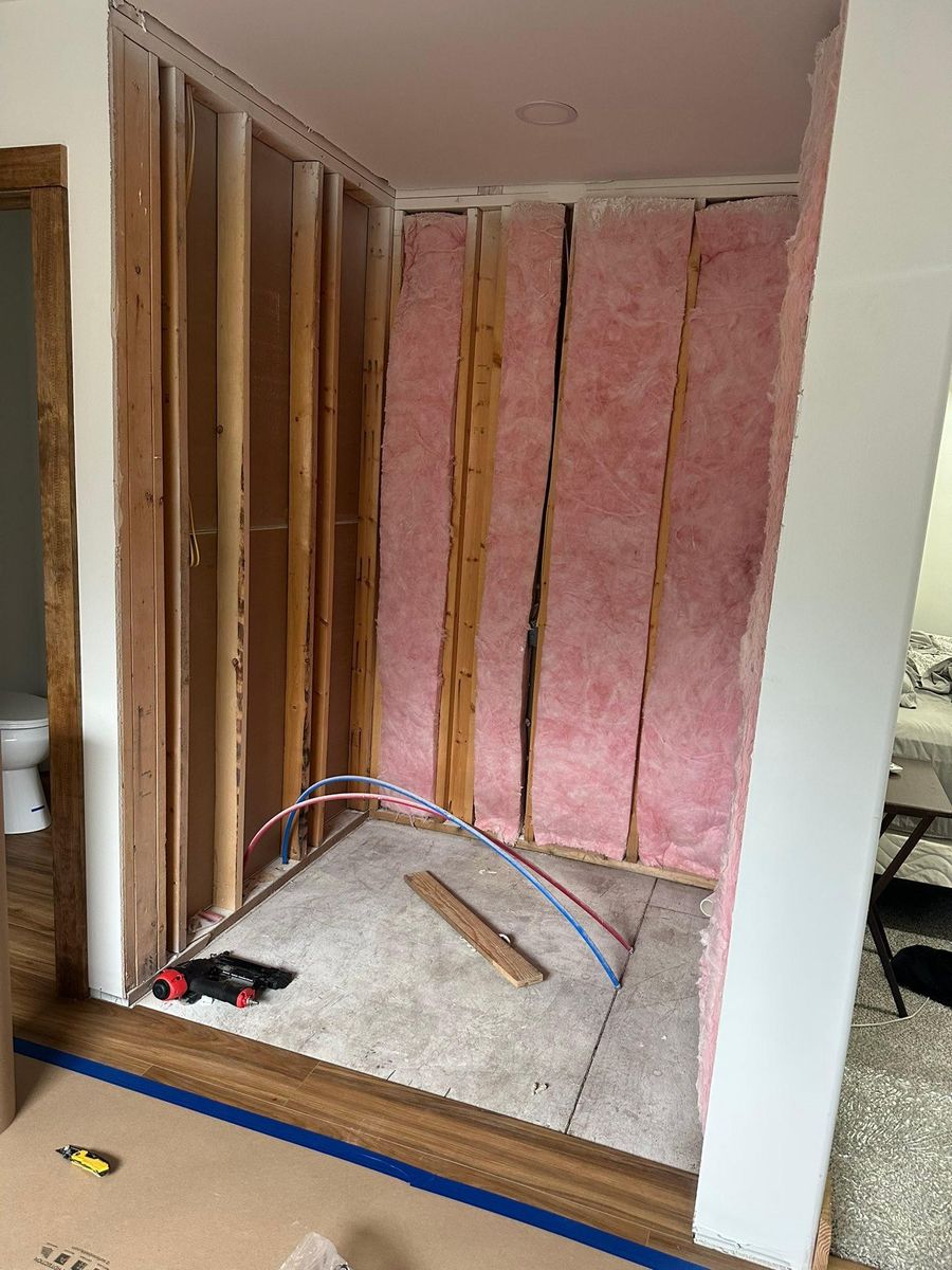 Carpentry for Starr Tile & Remodeling in Russellville,,  AL