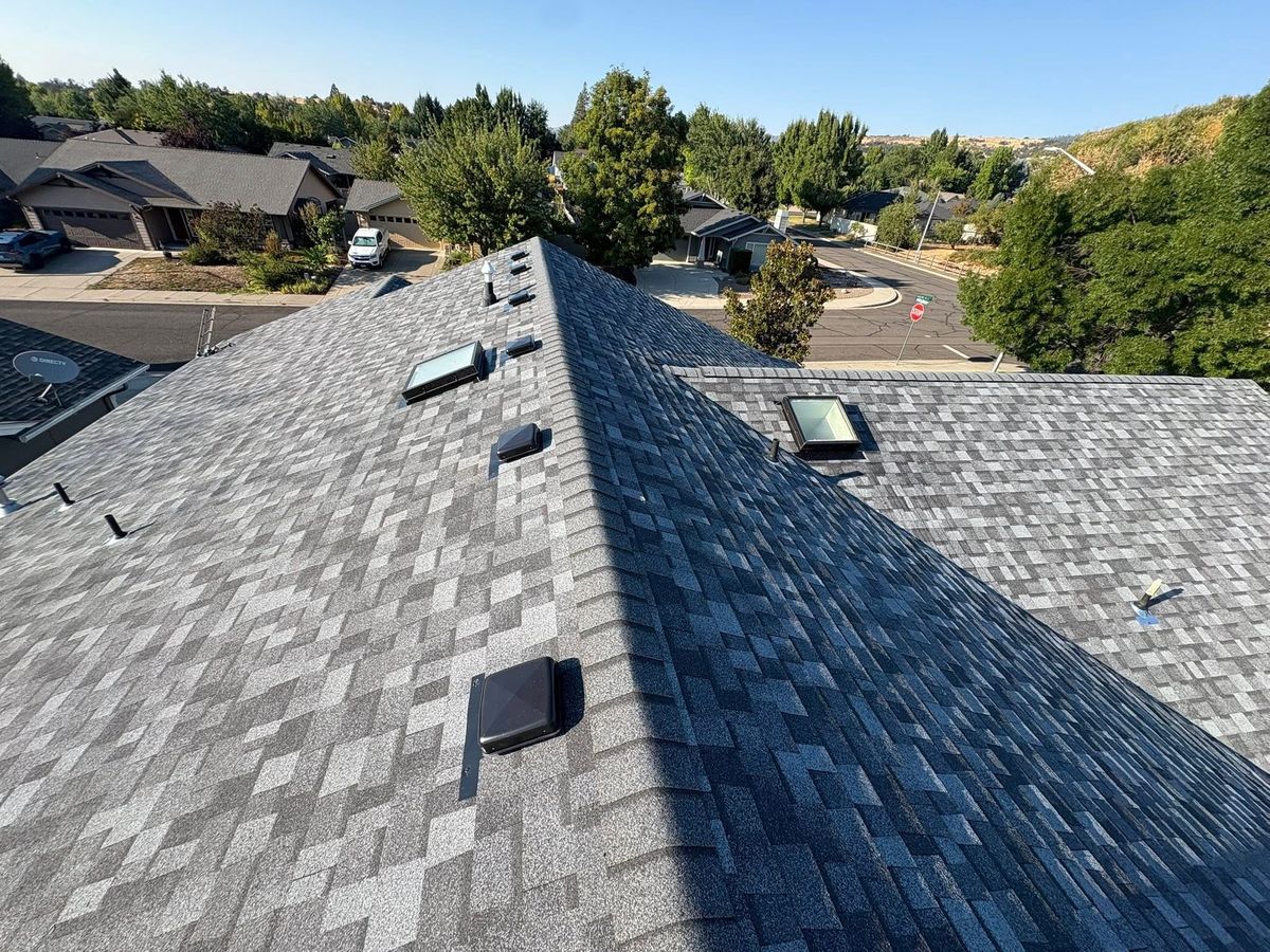 Roofing Repairs for Crestwell Roofing Plus LLC in Grants Pass, OR