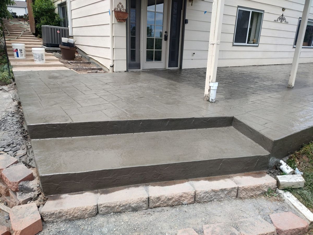 Driveway Construction for J and Son Colorado Concrete in Colorado Springs, CO