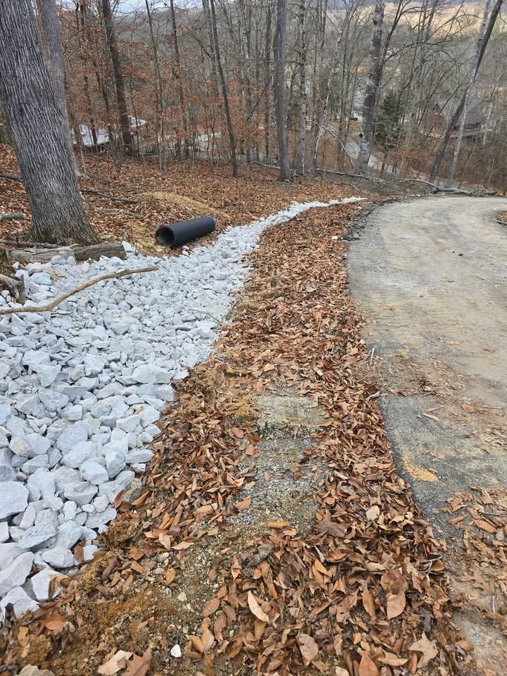 Land Grading for Williams Lawn and Land in Sharps Chapel, TN