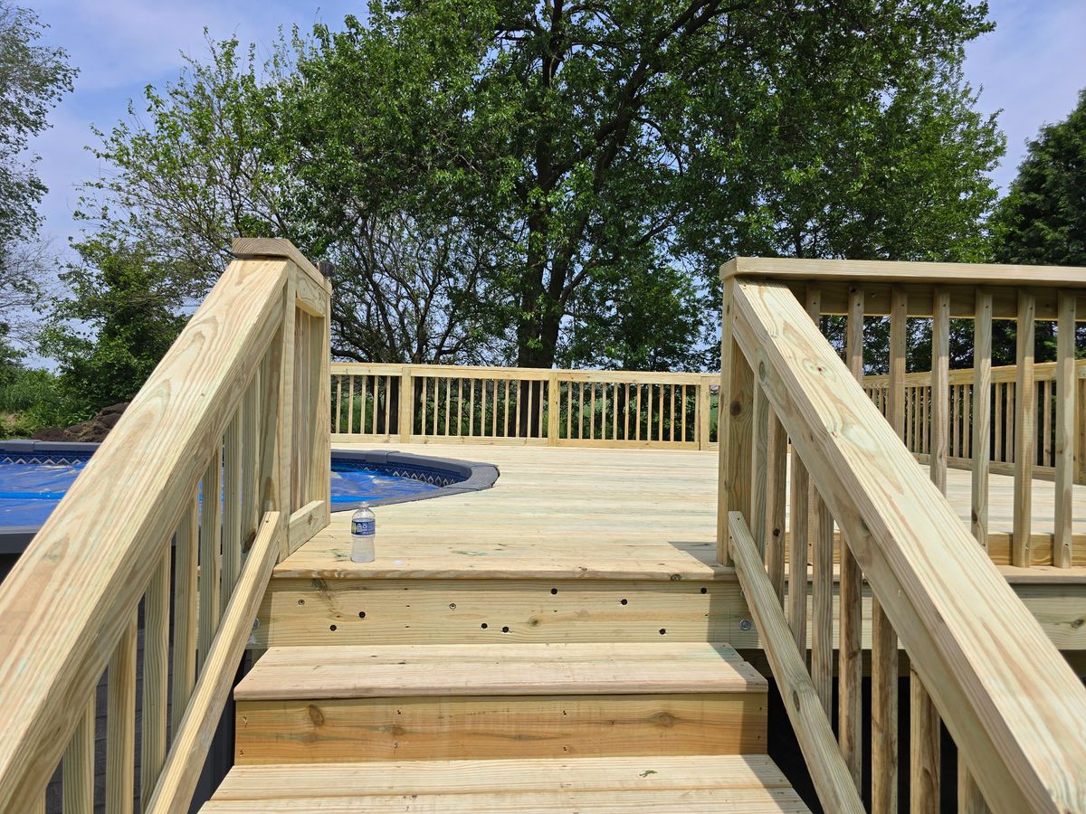 Deck & Patio Installation for Santiago Construction LLC in Valparaiso, IN