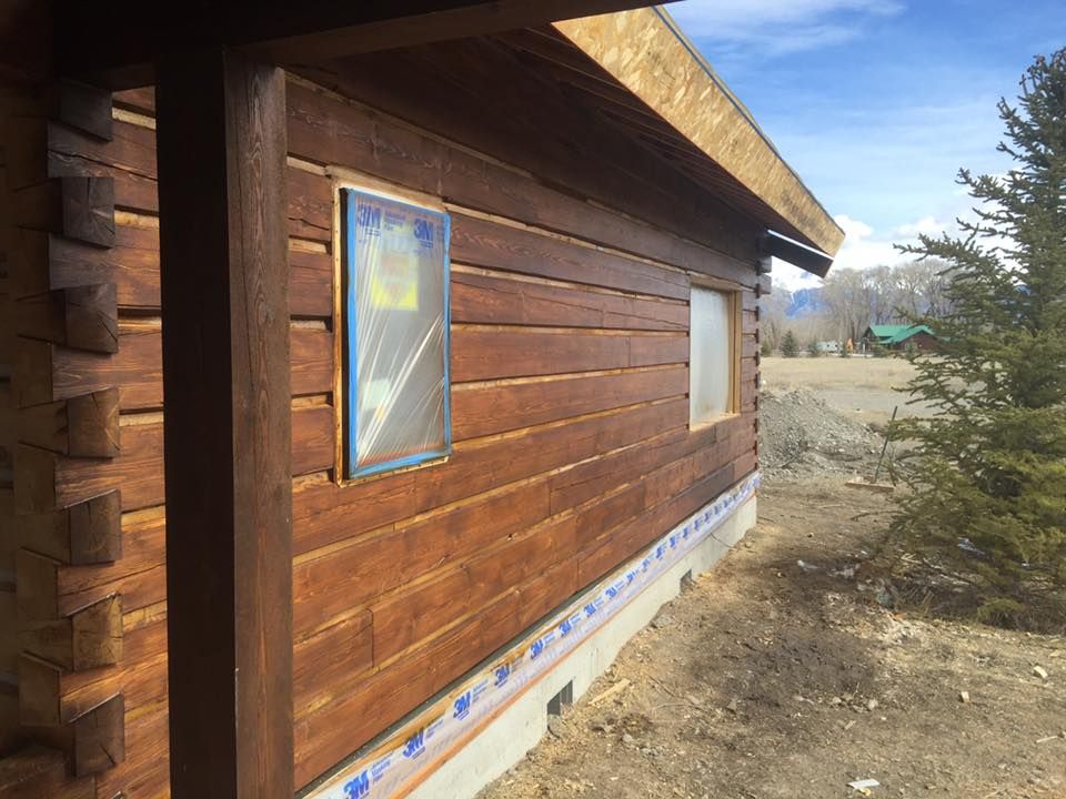 Staining for True Blue Logworks LLC in Corvallis, MT