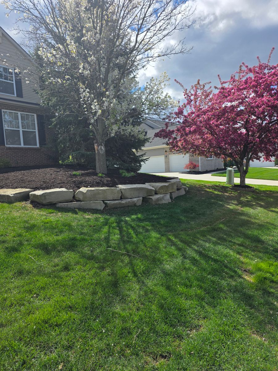 Landscape Design for Ivy Lawn and Landscaping in Oxford, MI
