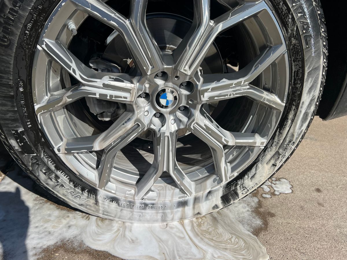 Full Detail Service for On The Way Mobile Services in Hobbs, NM