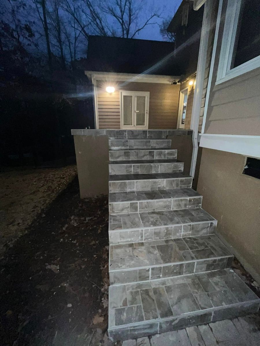 Tile Setting for A-L Tile in Saluda, SC