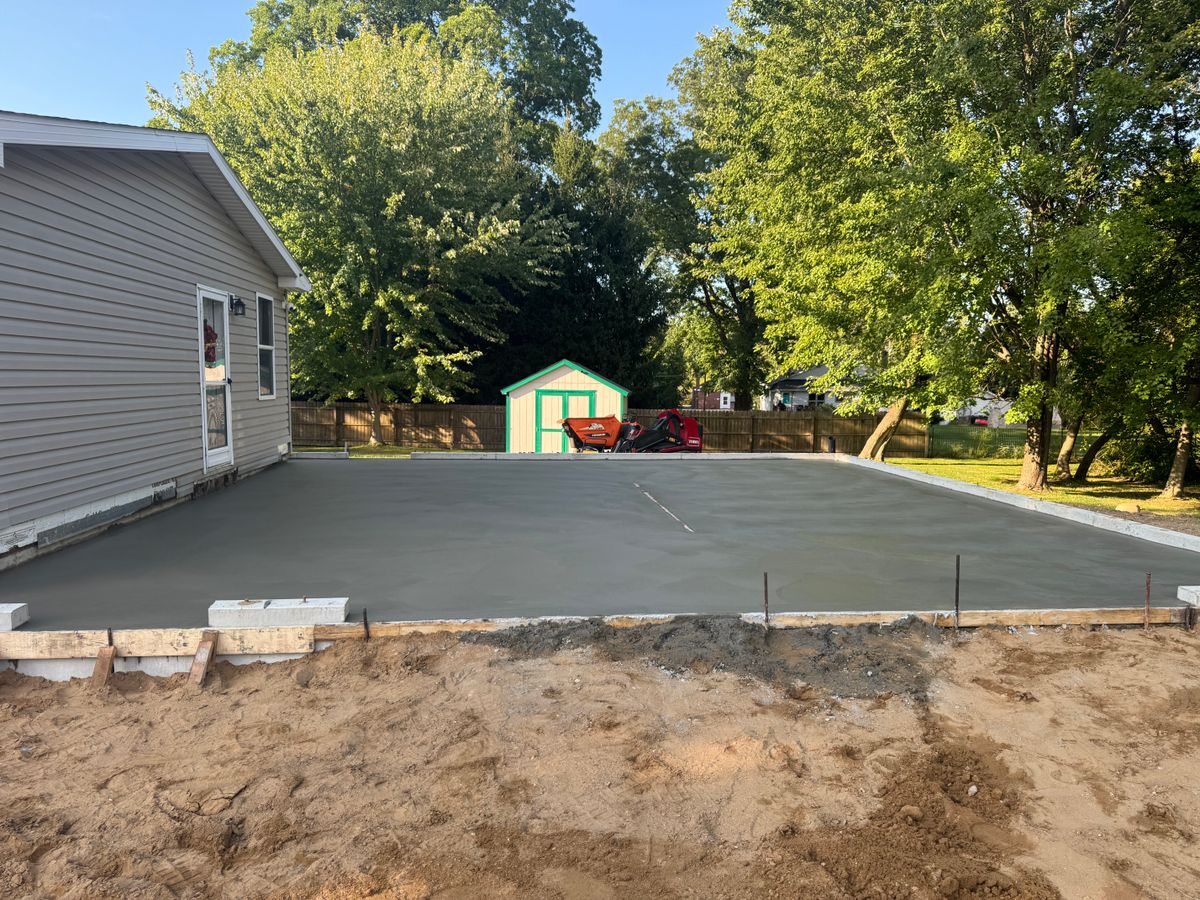Concrete Slab Construction for B & E Concrete in Michigan City, IN