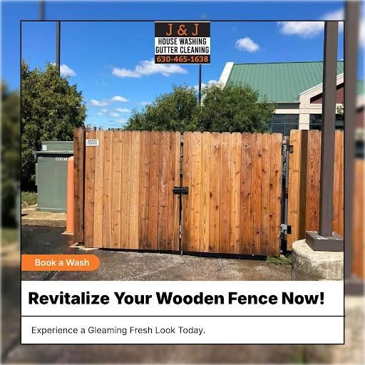 Fence Washing for J&J Power Washing and Gutter Cleaning in Geneva, IL