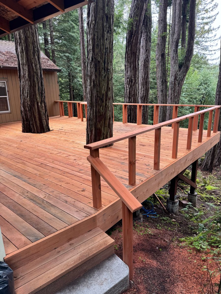 Decks, Stages and Docks for Ren Levine Construction in Sonoma County, CA