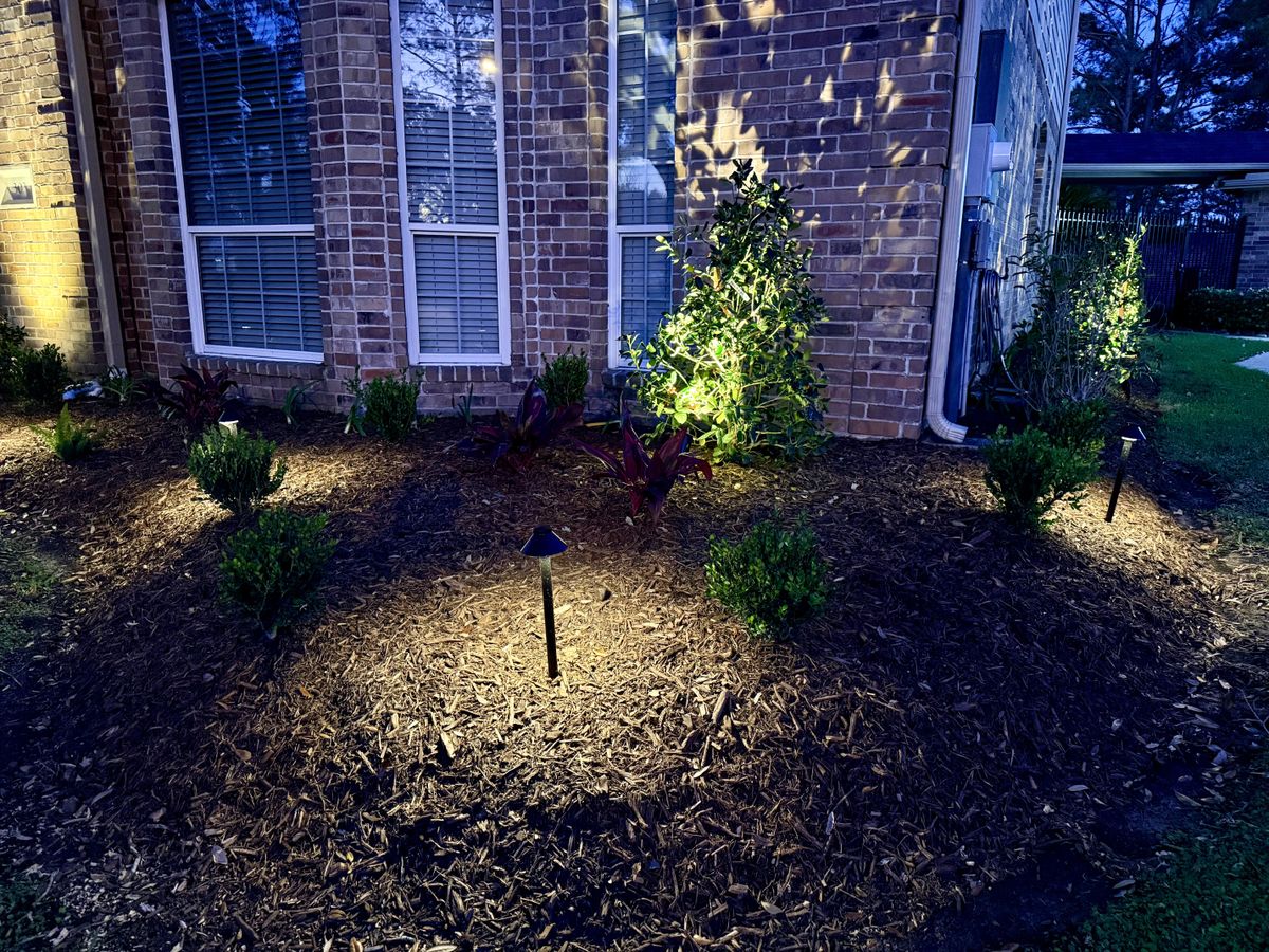 Mulch Installation for Full Armor Landscapes in League City, TX