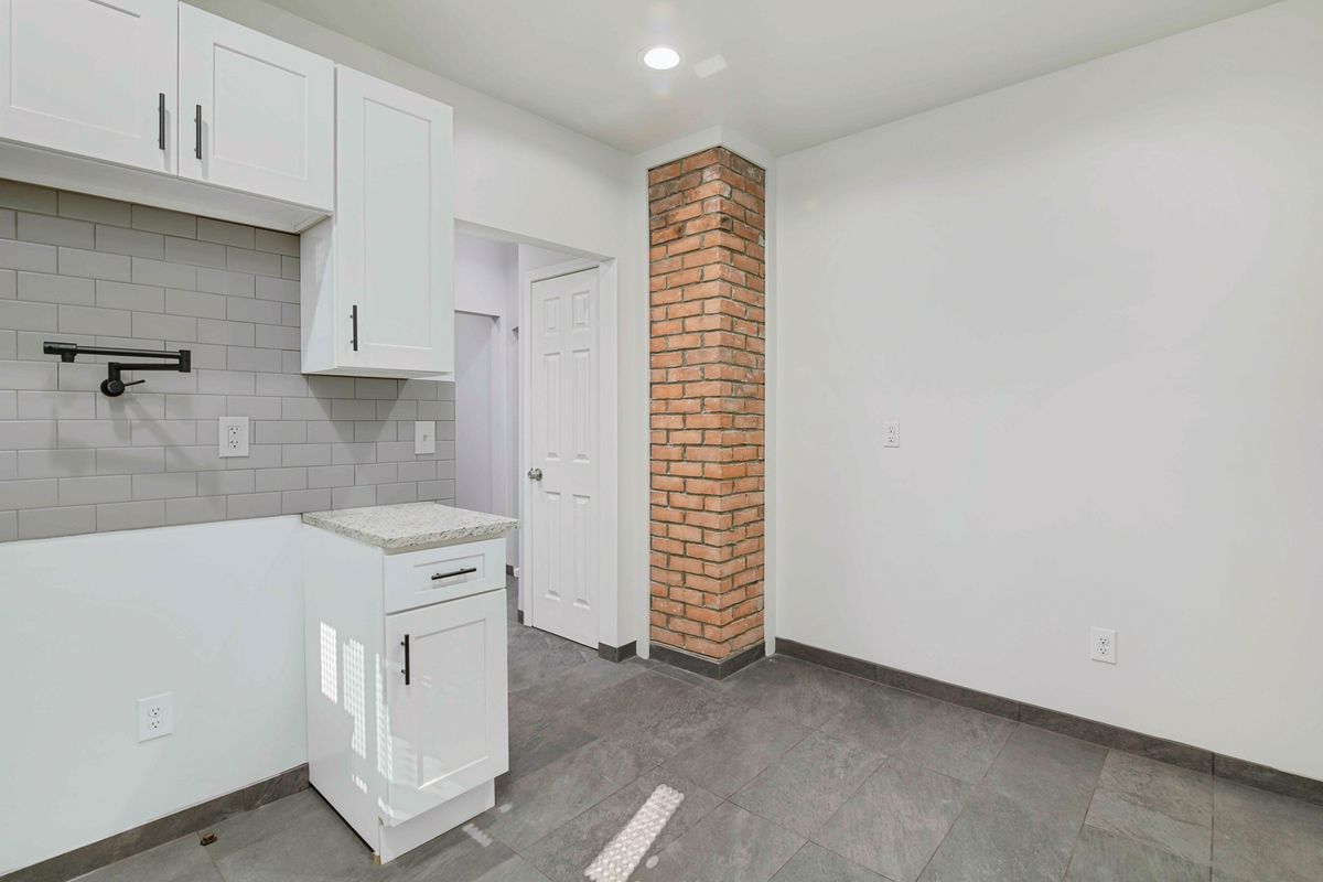 General Contractor for Denson Construction Services in Detroit, MI