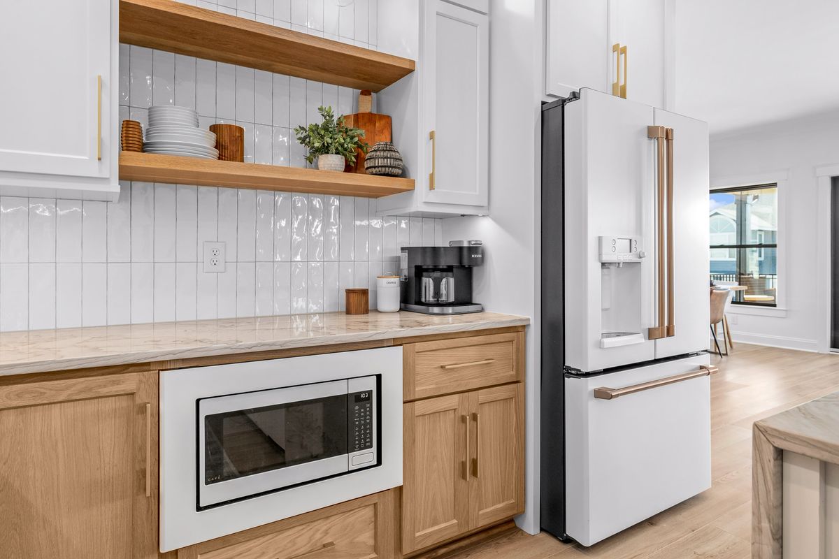 Floor Installation for Fulford Carpet and Tile in Holden Beach, NC