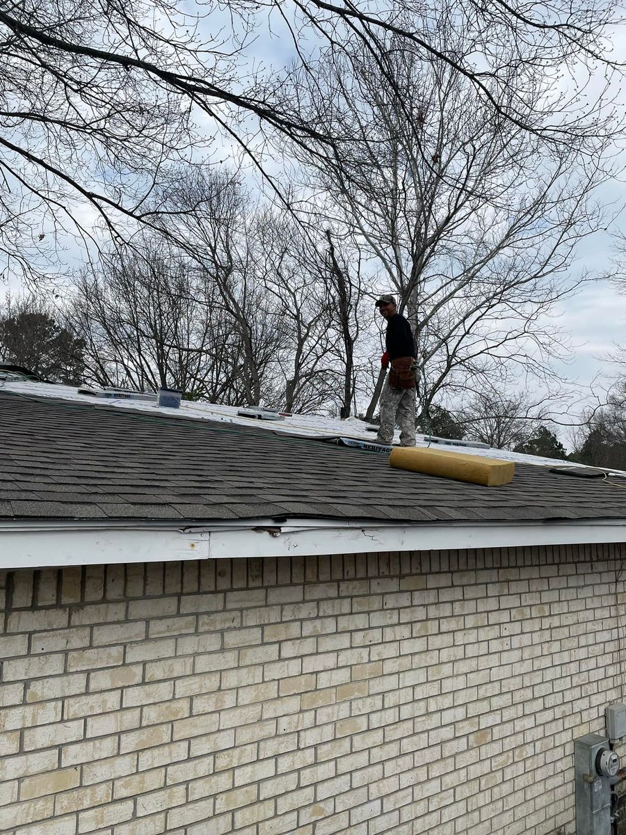 Roofing for KMC Home Improvement LLC in Memphis, TN