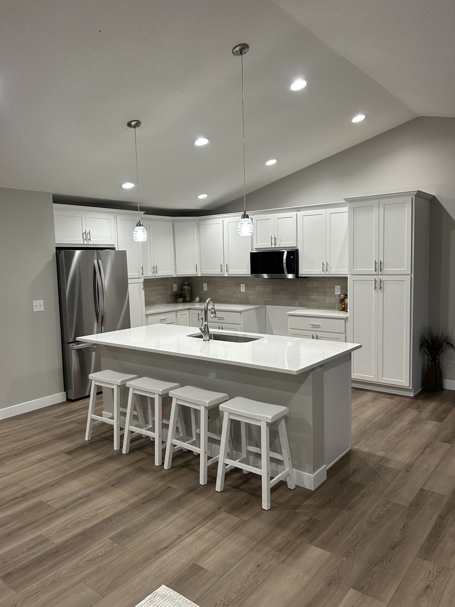 Flooring for Big Picture Construction & Design in Eldridge, IA