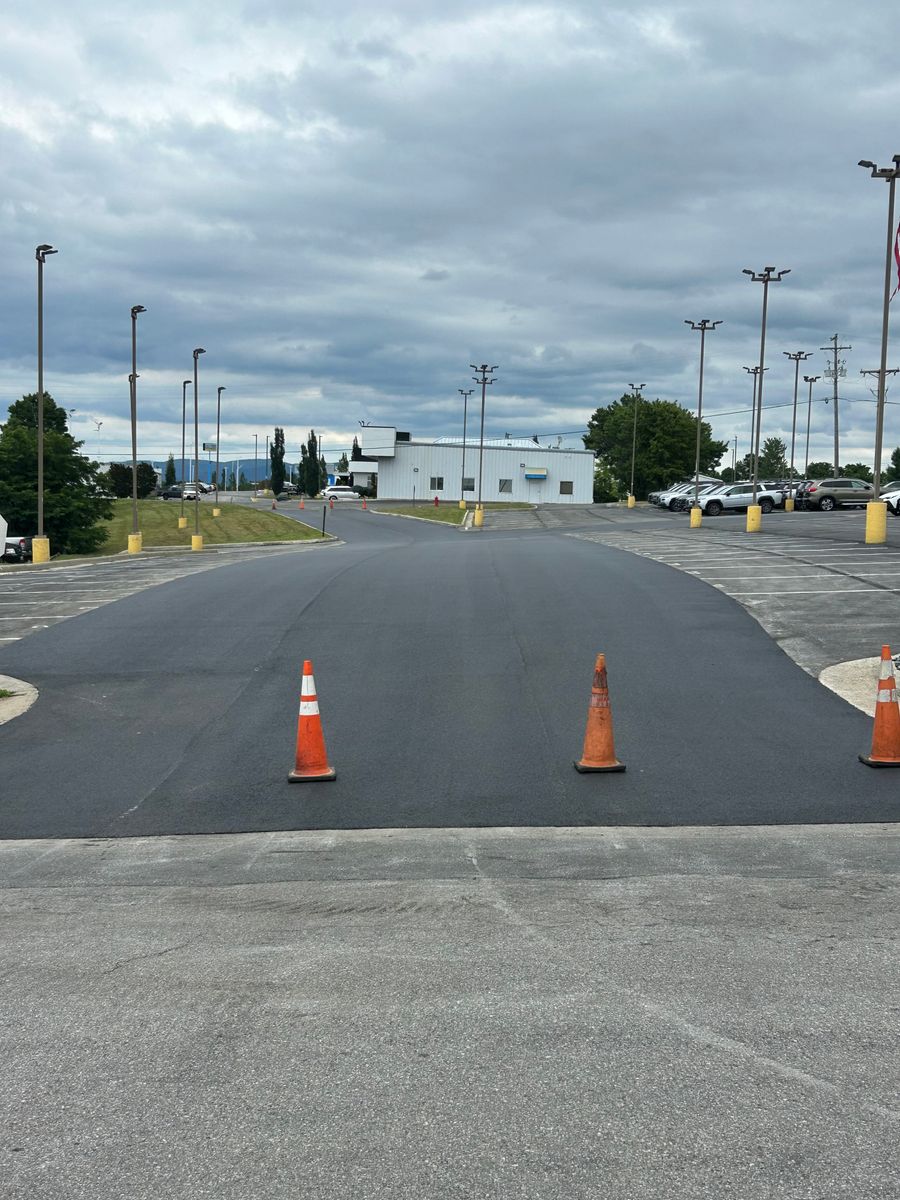 Sealcoating for James R Carter Paving in Roanoke, VA