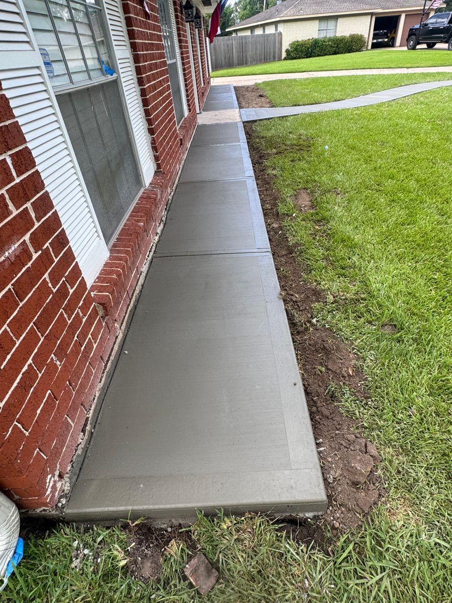 Sidewalk Installation for NG Concrete Services in Houston, TX