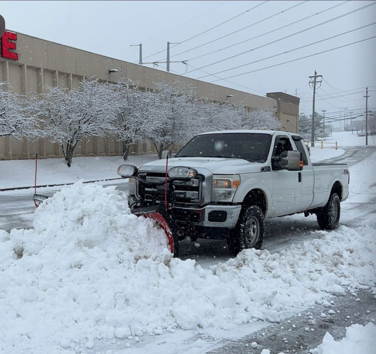 Snow Services for Dewhurst Landscaping & Lawncare in Pickerington, OH