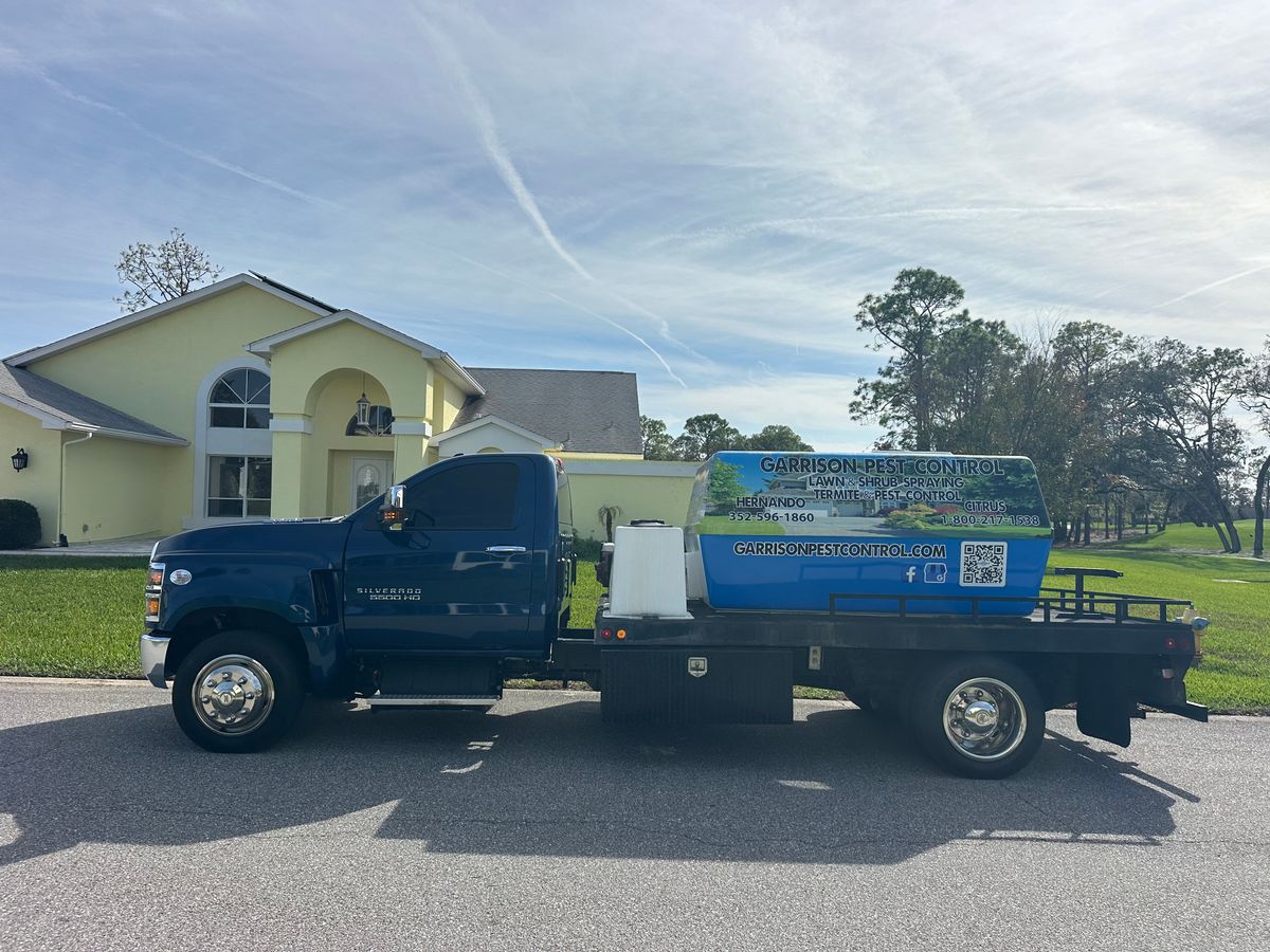 Lawn Spraying for Garrison Pest Control Inc in North Weeki Wachee, FL